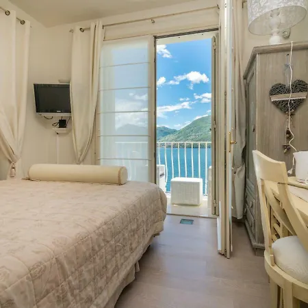 Maison Blanche Dervio